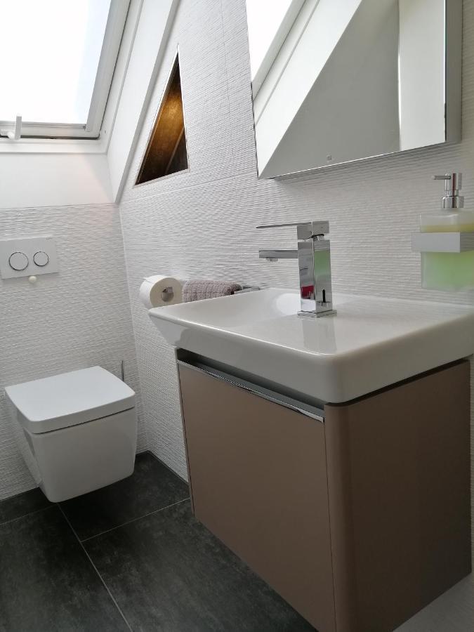 Ruhige Wohnung In Der Naehe Von Frankfurt Kelkheim Bagian luar foto